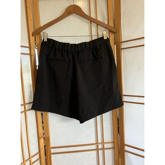 Women’s Quince Stretch Crepe Pleated Shorts size 8, Black, Front & Back Pockets - Picture 9 of 11